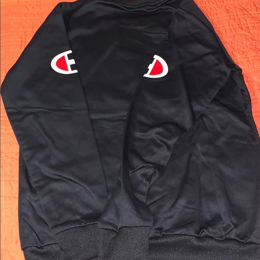 Sweatshirt - Picture 4 of 4